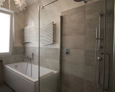 Bagno completo dopo ristrutturazione