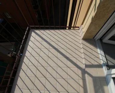 Pavimento balconcino 