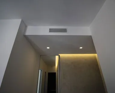 Dettagli illuminazione e condizionamento