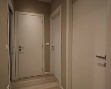 Corridoio con illuminazione ad incasso 