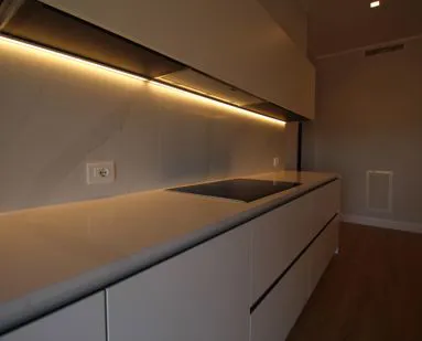Ambiente cucina con arredi su misura