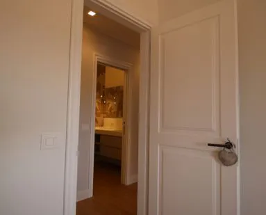 Porta interna e finiture