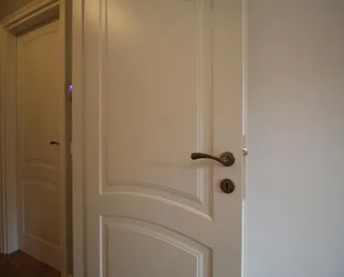 Dettagli porte interne